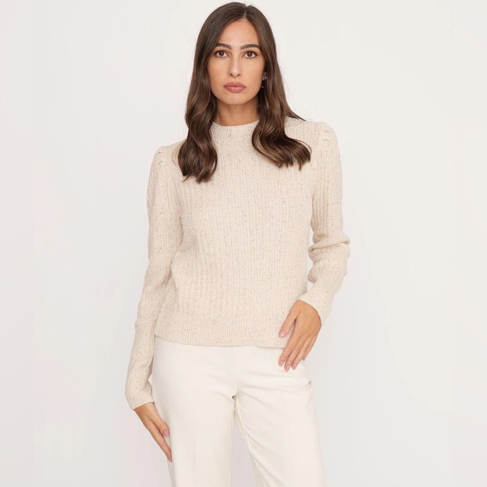 Twinset Sweater with puff shoulder and sequins
Size S